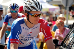 Volta ao Algarve : Arnaud Démare "Ça tombe juste devant moi"