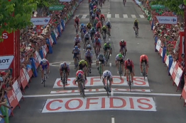 Tour d'Espagne : le final de la 4ème étape en vidéo