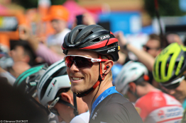 Rohan Dennis officiellement chez Ineos !