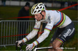 Cyclocross Otegem (C2) - Victoire de Van der Poel (complet)