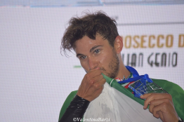 Leonardo Basso testé positif au Covid, Ineos se retire du championnat d'Italie