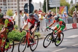 Mercato : Mitchelton - Scott prolonge Grmay et Bookwalter