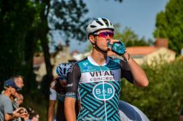 Mercato : B&B Hôtels - Vital Concept prolonge Jérémy Lecroq