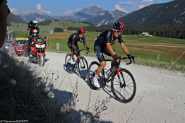 Ineos Grenadiers au départ du Challenge de Majorque