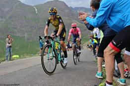 George Bennett au départ de la Gravel and Tar