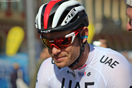 UAE Team Emirates à Valence avec Kristoff et Trentin