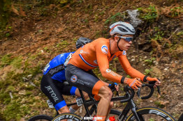 Grand Prix Adria Mobil (1.2) - Van den Berg s'impose