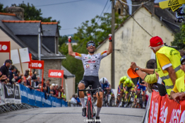 Estivale Bretonne (NE) - Victoire finale de Johan Le Bon
