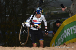 Coupe du Monde - Val di Sole - Van Aert s'impose, Pidcock 3ème