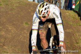 Mathieu Van der Poel souffre du dos et forfait à Loenhout