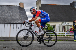 Infirmerie : fracture de la clavicule pour Laurence Pithie