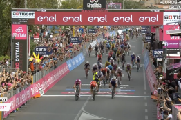 Tour d'Italie : la réaction d'Arnaud Démare après la 6ème étape