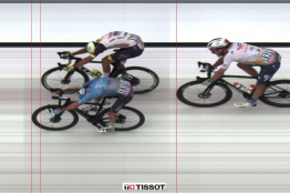 Tour de France : la vidéo du sprint fou de la 5ème étape