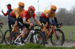 Course au World-Tour, Arkea repasse devant Cofidis