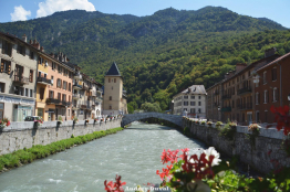 Les championnats du monde sur route 2027 auront lieu en Haute-Savoie !
