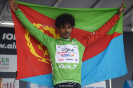 Mercato : Natnael Tesfatsion va rejoindre Trek-Segafredo