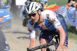 Quick Step Alpha Vinyl prolonge Yves Lampaert pour 3 saisons