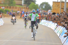Kibeho Race (NE) - Victoire de Moïse Mugisha