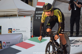 Alexander Konychev rejoint l'équipe Team Corratec