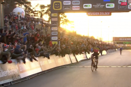 Heusden - Zolder - Wout Van Aert s'offre Mathieu Van der Poel
