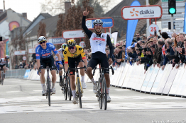 Mercato : UAE Team Emirates prolonge le contrat de Juan Molano