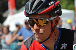 Rohan Dennis arrêté par la police et suspecté d'avoir tué sa femme en conduisant